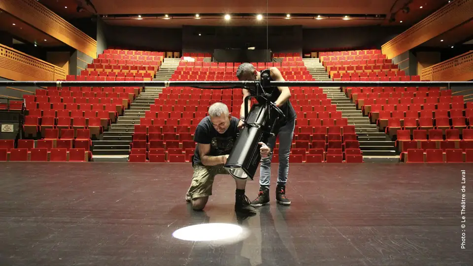 Le Théâtre de Laval goes LED with Robert Juliat